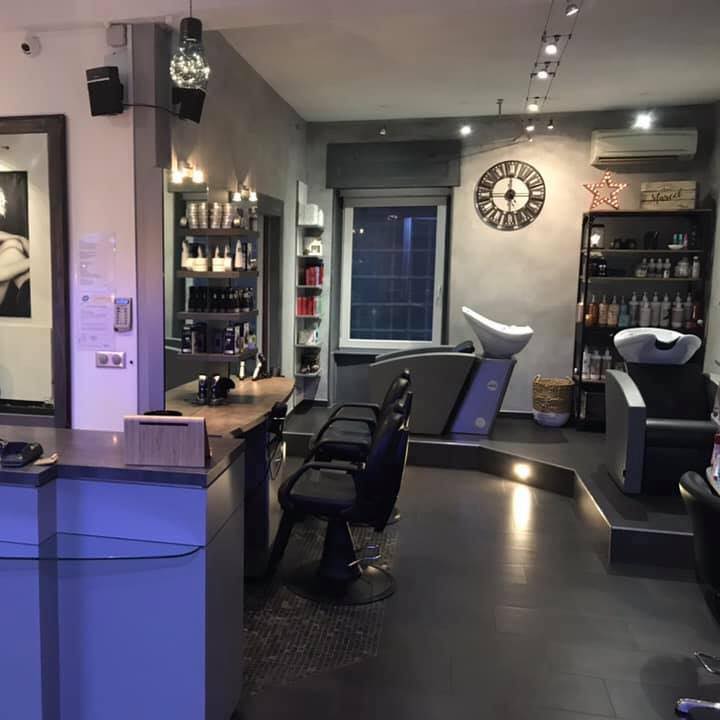 Coiffure Bleu Salon