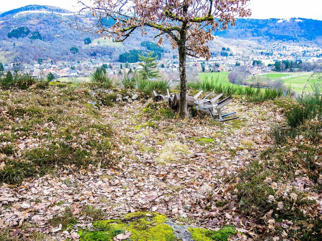 mairie_mitzach-Emplacement_de_la_tour_Sud_de_l’ancien_château_du_Stoerenburg
