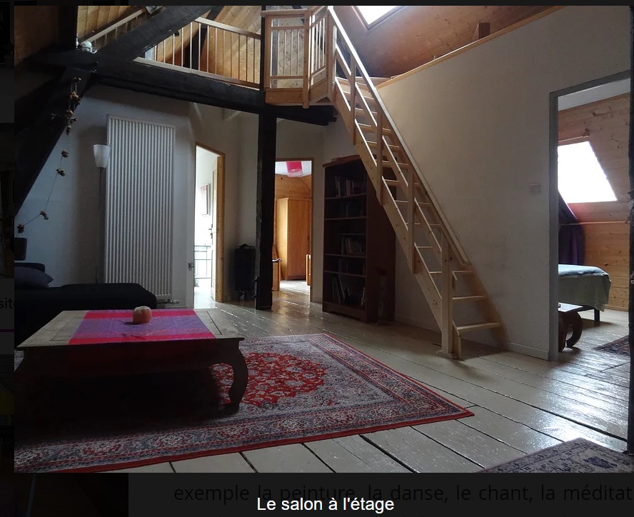 GITE LA SCIERIE SALON ETAGE