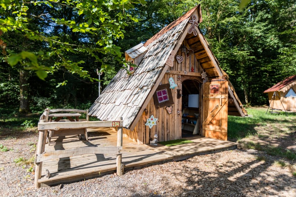 Cabane de la Sorcière-Camping des Castors