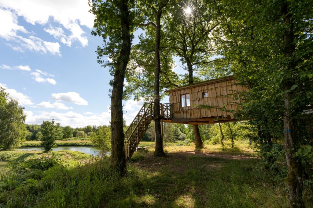 Cabane suspendue Robin des bois-Camping des Castors